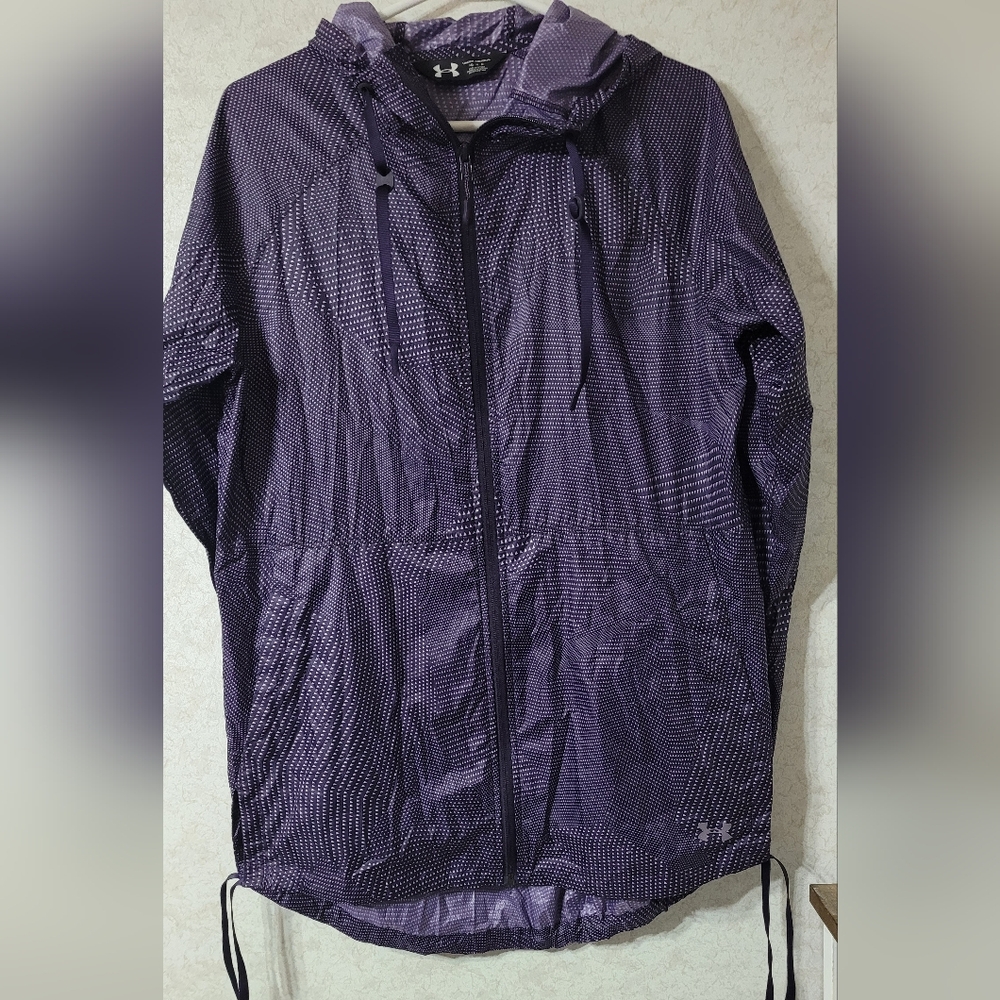Underarmour women's windbreaker M
